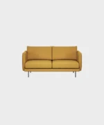 hakola-lazy-minivuodesohva-soft-okra-metalli Lazy-minivuodesohva okranvärisellä Soft-kankaalla ja metallijalalla