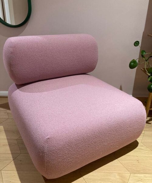 Alternative view of Hakola Gems: We-nojatuolin irtopäälliset