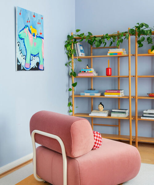 Alternative view of We-nojatuolin irtopäälliset